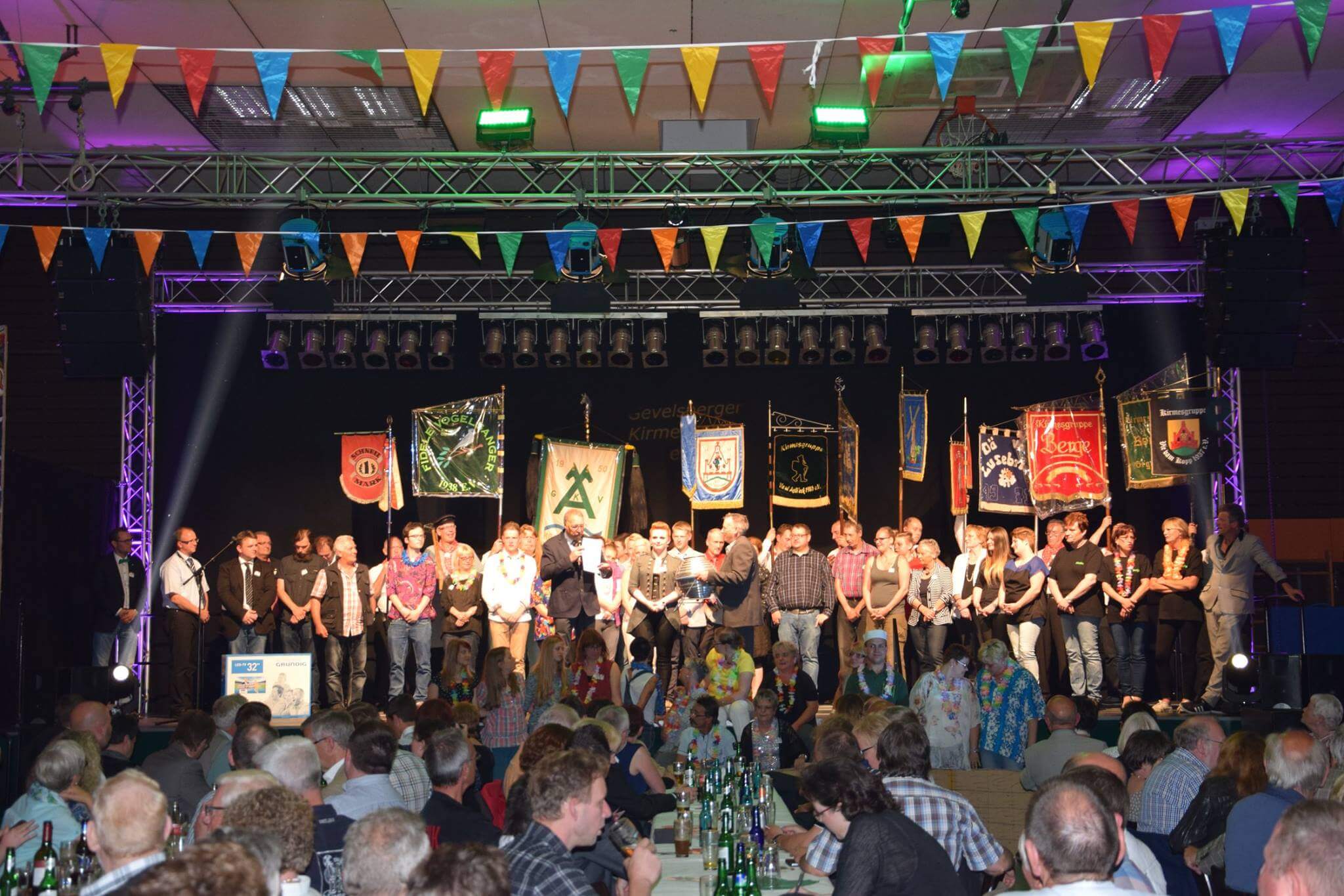 Ein fulminanter Start in die Kirmes