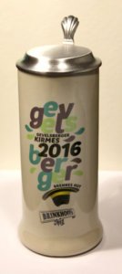 So sieht der neue Kirmeskrug 2016 aus, der (ohne Deckel) bei Rehfeld erhältlich ist.